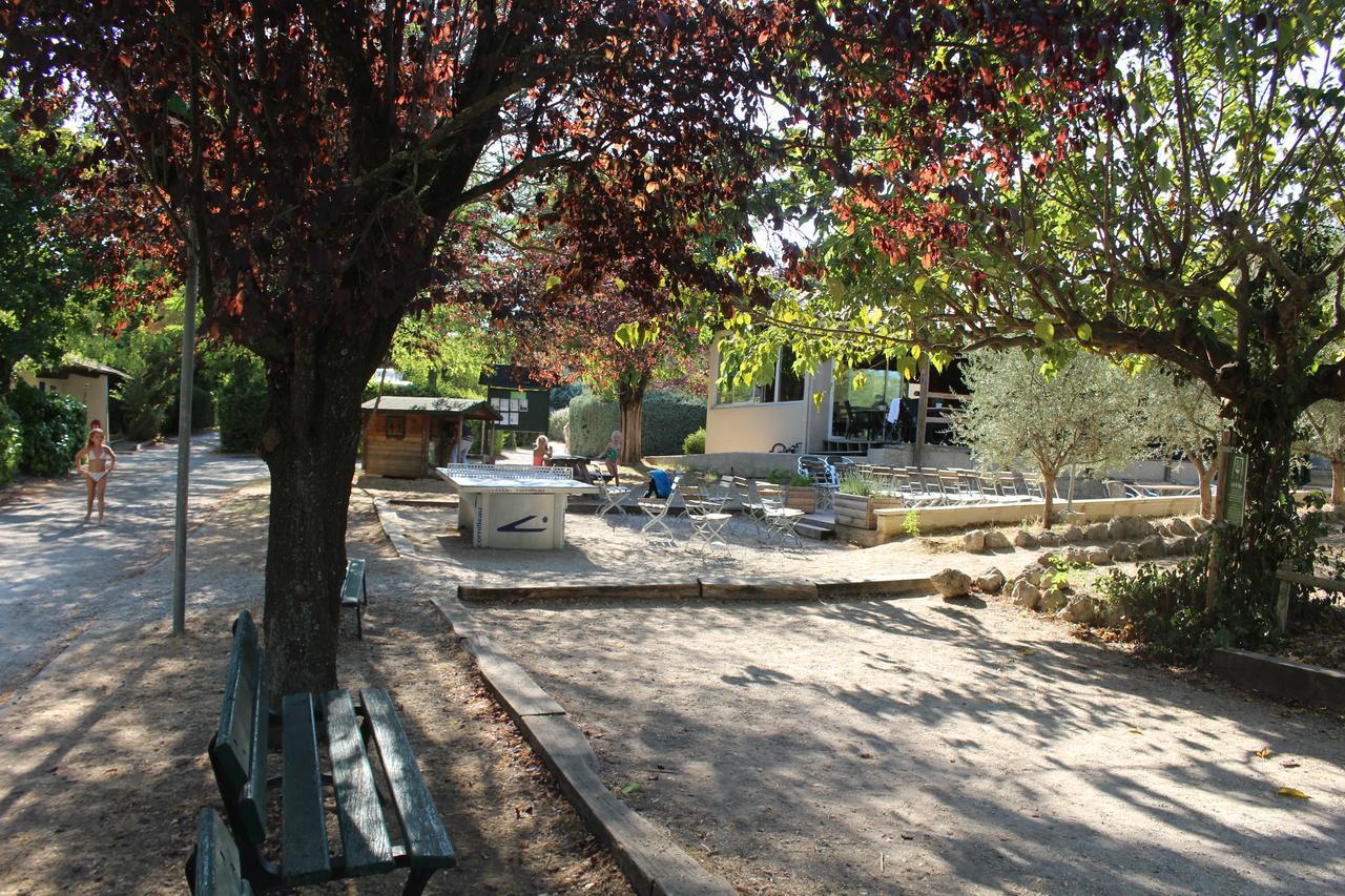 Hotel Camping Forcalquier Les Routes De Provence Exteriér fotografie